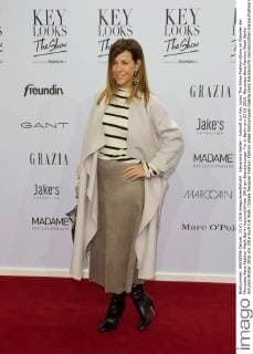 Alexandra Neldel - Ankunft zur Key Looks The Show Fashion-Show im Rahmen der Mercedes-Benz Fashion Week Berlin Autumn Winter 2016 am Brandenburger Tor in Berlin am 23.01.2016. Mercedes-Benz Fashion Week Berlin Autumn Winter 2016