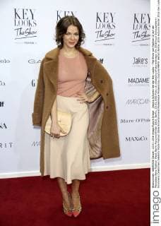 Jessica Schwarz bei der Key Looks - The Show von Fashion ID auf der Mercedes-Benz Fashion Week Berlin Autumn Winter 2016. Berlin, 23.01.2016 Foto:xS.xGabschx xFuturexImage
