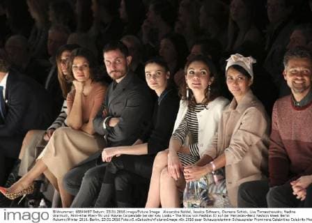 Alexandra Neldel, Jessica Schwarz, Clemens Schick, Lisa Tomaschewsky, Nadine Warmuth, Minh-Khai Phan-Thi und Wayne Carpendale bei der Key Looks - The Show von Fashion ID auf der Mercedes-Benz Fashion Week Berlin Autumn Winter 2016. Berlin, 23.01.2016 Foto:xS.xGabschx xFuturexImage