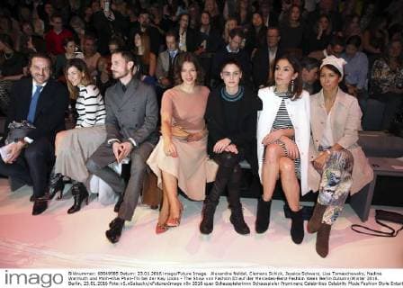 Alexandra Neldel, Clemens Schick, Jessica Schwarz, Lisa Tomaschewsky, Nadine Warmuth und Minh-Khai Phan-Thi bei der Key Looks - The Show von Fashion ID auf der Mercedes-Benz Fashion Week Berlin Autumn Winter 2016. Berlin, 23.01.2016 Foto:xS.xGabschx xFuturexImage