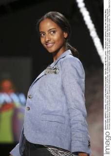 Sara Nuru bei der Key Looks - The Show von Fashion ID auf der Mercedes-Benz Fashion Week Berlin Autumn Winter 2016. Berlin, 23.01.2016 Foto:xS.xGabschx xFuturexImage