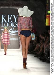 Model bei der Key Looks - The Show von Fashion ID auf der Mercedes-Benz Fashion Week Berlin Autumn Winter 2016. Berlin, 23.01.2016 Foto:xS.xGabschx xFuturexImage