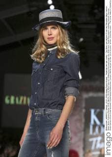 Model bei der Key Looks - The Show von Fashion ID auf der Mercedes-Benz Fashion Week Berlin Autumn Winter 2016. Berlin, 23.01.2016 Foto:xS.xGabschx xFuturexImage