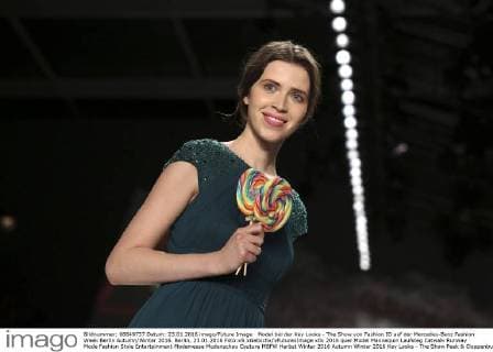 Model bei der Key Looks - The Show von Fashion ID auf der Mercedes-Benz Fashion Week Berlin Autumn Winter 2016. Berlin, 23.01.2016 Foto:xS.xGabschx xFuturexImage