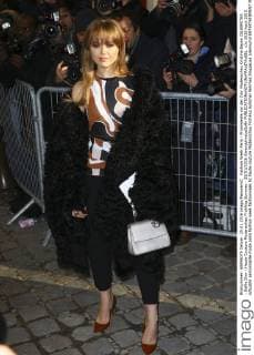 Fashion Week Paris - Prominente vor der Dior Modenschau Kristina Bazan CELEBRITES : Defile Dior - Haute Couture Modenschau Frühling Sommer - 25 01 2016 GwendolineLeGoffx 