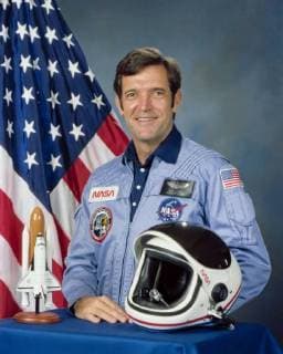 Official NASA portrait, taken on August 6, 1984, of astronaut Francis R. Scobee, Commander for STS-51-L. On January 28, 1986, at 11:39 a.m. EST, the Space Shuttle Challenger and her seven-member crew were lost when a ruptured O-ring in the right Solid Rocket Booster caused an explosion 73 seconds after launch.  WAX2016012505 NASA......