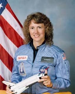 Official NASA portrait, taken on September 26, 1985, of Sharon Christa McAuliffe, Payload Specialist for STS-51-L and member of the Teacher in Space Project (TISP). On January 28, 1986, at 11:39 a.m. EST, the Space Shuttle Challenger and her seven-member crew were lost when a ruptured O-ring in the right Solid Rocket Booster caused an explosion 73 seconds after launch.  WAX2016012509 NASA......