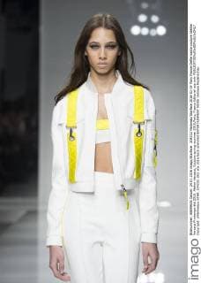 204232 Marineau Starface 2016-01-24 Paris France Defile haute couture Atellier Versace Printemps été 2016. Atelier Versace, Couture spring-summer 2016,Paris, France Editorial use only  Copyright: xMarineaux STAR_204232_002
