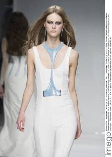 204232 Marineau Starface 2016-01-24 Paris France Defile haute couture Atellier Versace Printemps été 2016. Atelier Versace, Couture spring-summer 2016,Paris, France Editorial use only  Copyright: xMarineaux STAR_204232_017