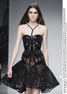 204232 Marineau Starface 2016-01-24 Paris France Defile haute couture Atellier Versace Printemps été 2016. Atelier Versace, Couture spring-summer 2016,Paris, France Editorial use only  Copyright: xMarineaux STAR_204232_046