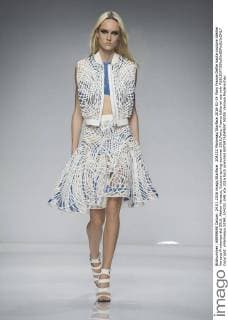 204232 Marineau Starface 2016-01-24 Paris France Defile haute couture Atellier Versace Printemps été 2016. Atelier Versace, Couture spring-summer 2016,Paris, France Editorial use only  Copyright: xMarineaux STAR_204232_048