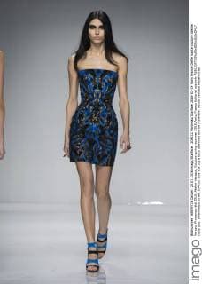 204232 Marineau Starface 2016-01-24 Paris France Defile haute couture Atellier Versace Printemps été 2016. Atelier Versace, Couture spring-summer 2016,Paris, France Editorial use only  Copyright: xMarineaux STAR_204232_059