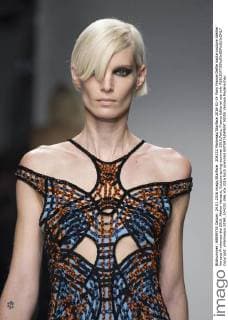204232 Marineau Starface 2016-01-24 Paris France Defile haute couture Atellier Versace Printemps été 2016. Atelier Versace, Couture spring-summer 2016,Paris, France Editorial use only  Copyright: xMarineaux STAR_204232_066