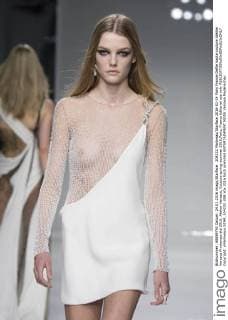 204232 Marineau Starface 2016-01-24 Paris France Defile haute couture Atellier Versace Printemps été 2016. Atelier Versace, Couture spring-summer 2016,Paris, France Editorial use only  Copyright: xMarineaux STAR_204232_088