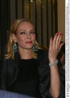 Paris Fashion Week - Prominente bei Ralph and Russo Modenschau Uma Thurman - Promis bei der Paris Fashion Week, Modenschau Ralph and Russo - 25 01 2016 GwendolineLeGoff Panoramic 