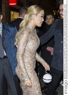 Paris Fashion Week - Prominente bei Ralph and Russo Modenschau Rita Ora - Promis bei der Paris Fashion Week, Modenschau Ralph and Russo - 25 01 2016 GwendolineLeGoff Panoramic 