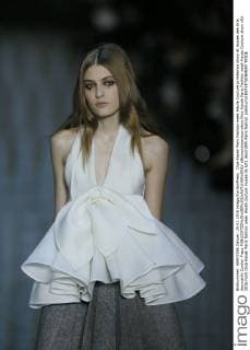 Dice Kayek Paris Fashion week Haute Couture primtemps show at musee des Arts decoratifs Cordon Press  alfonsoxjimenezxvalero Dice Kayek Paris Fashion week Haute Couture show
