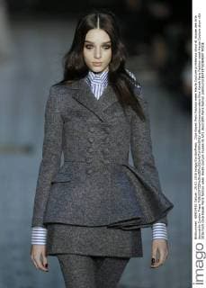 Dice Kayek Paris Fashion week Haute Couture primtemps show at musee des Arts decoratifs Cordon Press  alfonsoxjimenezxvalero Dice Kayek Paris Fashion week Haute Couture show