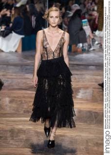 Paris Fashion Week - Christian Dior Modenschau 204257 Marineau Starface 2016-01-25 Paris France Paris Fashion week. Defilé Haute Couture Printemps été 2016 Christian Dior. Christian Dior, spring-summer 2016 Paris, France Editorial use only _sans_perso  Copyright: xMarineaux STAR_204257_043