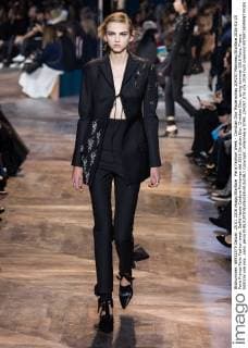 Paris Fashion Week - Christian Dior Modenschau 204257 Marineau Starface 2016-01-25 Paris France Paris Fashion week. Defilé Haute Couture Printemps été 2016 Christian Dior. Christian Dior, spring-summer 2016 Paris, France Editorial use only _sans_perso  Copyright: xMarineaux STAR_204257_078