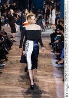 Paris Fashion Week - Christian Dior Modenschau 204257 Marineau Starface 2016-01-25 Paris France Paris Fashion week. Defilé Haute Couture Printemps été 2016 Christian Dior. Christian Dior, spring-summer 2016 Paris, France Editorial use only _sans_perso  Copyright: xMarineaux STAR_204257_080