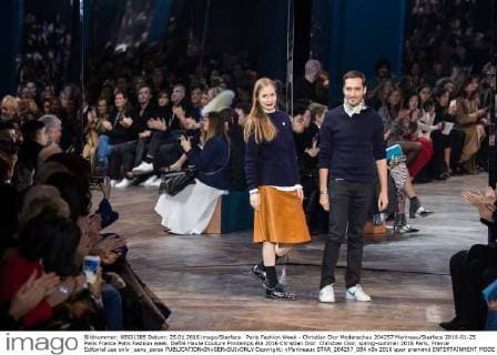 Paris Fashion Week - Christian Dior Modenschau 204257 Marineau Starface 2016-01-25 Paris France Paris Fashion week. Defilé Haute Couture Printemps été 2016 Christian Dior. Christian Dior, spring-summer 2016 Paris, France Editorial use only _sans_perso  Copyright: xMarineaux STAR_204257_084