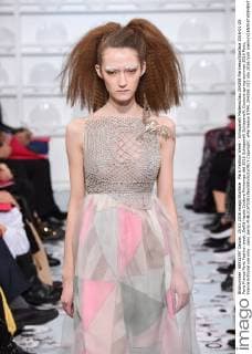 Paris Fashion Week - Schiaparelli Modenschau 204258 Marineau Starface 2016-01-25 Paris France Paris Fashion week. Defilé Haute Couture Printemps été 2016 Schiaparelli Schiaparelli, Couture spring-summer 2016 Paris, France Editorial use only _sans_perso  Copyright: xMarineaux STAR_204258_012