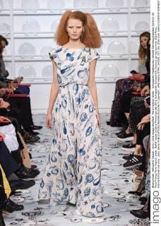 Paris Fashion Week - Schiaparelli Modenschau 204258 Marineau Starface 2016-01-25 Paris France Paris Fashion week. Defilé Haute Couture Printemps été 2016 Schiaparelli Schiaparelli, Couture spring-summer 2016 Paris, France Editorial use only _sans_perso  Copyright: xMarineaux STAR_204258_017