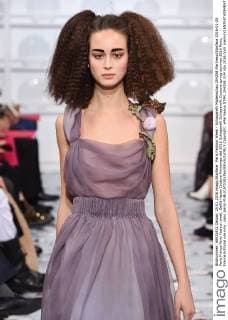 Paris Fashion Week - Schiaparelli Modenschau 204258 Marineau Starface 2016-01-25 Paris France Paris Fashion week. Defilé Haute Couture Printemps été 2016 Schiaparelli Schiaparelli, Couture spring-summer 2016 Paris, France Editorial use only _sans_perso  Copyright: xMarineaux STAR_204258_034