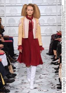 Paris Fashion Week - Schiaparelli Modenschau 204258 Marineau Starface 2016-01-25 Paris France Paris Fashion week. Defilé Haute Couture Printemps été 2016 Schiaparelli Schiaparelli, Couture spring-summer 2016 Paris, France Editorial use only _sans_perso  Copyright: xMarineaux STAR_204258_050
