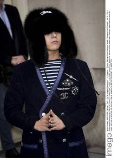 G Dragon - Promis bei der Paris Fashion Week, Modenschau Chanel - 26 01 2016 JBAutissier Panoramic 