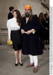 Sebastien Tellier mit Ehefrau Amandine de la Richardiere - Promis bei der Paris Fashion Week, Modenschau Chanel - 26 01 2016 JBAutissier Panoramic 