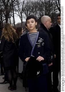 G Dragon - Promis bei der Paris Fashion Week, Modenschau Chanel - 26 01 2016 JBAutissier Panoramic 