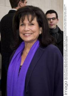Anne Sinclair - Promis bei der Paris Fashion Week, Modenschau Chanel - 26 01 2016 JBAutissier Panoramic 