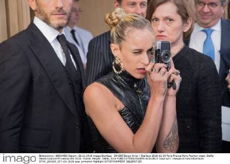 204265 Serge Arnal Starface 2016-01-26 Paris France Paris Fashion week. Defilé Haute Couture Printemps été 2016. Chanel. People. Dellal, Alice  Copyright: xSergexArnalx xStarfacex STAR_204265_037