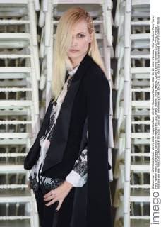 204274 Marineau Starface 2016-01-25 Hotel d Evreux, 19 pl Vendome Paris France Paris Fashion week. Defilé Haute Couture Printemps été 2016 Alexis Mabille. Alexis Mabille, Couture spring-summer 2016, Paris, France Editorial use only  Copyright: xMarineaux STAR_204274_032