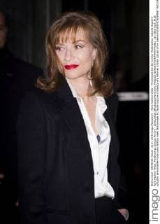 Paris Fashion Week - Prominente bei der Armani Modenschau Isabelle Huppert - Paris Fashion Week, Modenschau Giorgio Armani - 26 01 2016 JBAutissier Panoramic 
