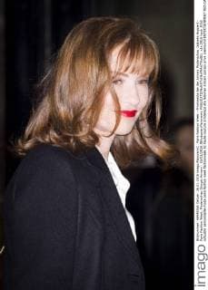Paris Fashion Week - Prominente bei der Armani Modenschau Isabelle Huppert - Paris Fashion Week, Modenschau Giorgio Armani - 26 01 2016 JBAutissier Panoramic 