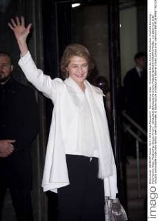 Paris Fashion Week - Prominente bei der Armani Modenschau Charlotte Rampling - Paris Fashion Week, Modenschau Giorgio Armani - 26 01 2016 JBAutissier Panoramic 