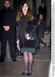 Paris Fashion Week - Prominente bei der Armani Modenschau Olivia Ruiz - Paris Fashion Week, Modenschau Giorgio Armani - 26 01 2016 JBAutissier Panoramic 