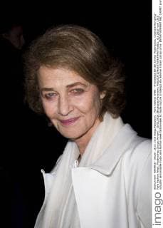 Paris Fashion Week - Prominente bei der Armani Modenschau Charlotte Rampling - Paris Fashion Week, Modenschau Giorgio Armani - 26 01 2016 JBAutissier Panoramic 