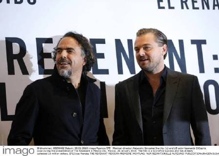 Mexican director Alejandro Gonzalez Inarritu (L) and US actor Leonardo DiCaprio pose during the presentation of The Revenant in Mexico city, Mexico, 26 January 2016. The film is a box-office success and has already collected 16 million dollars. EFE Jose Mendez THE REVENANT MEXICAN PREMIERE !ACHTUNG: NUR REDAKTIONELLE NUTZUNG!  MEX82 20160127-635894554808885080