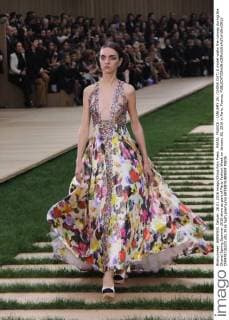 PARIS, FRANCE - JANUARY 26: (CHINA OUT) A model walks the runway during the Chanel Spring Summer 2016 show as part of Paris Fashion Week on January 26, 2016 in Paris, France.  CFP478736223