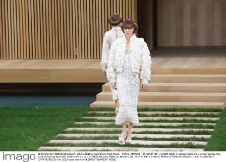 PARIS, FRANCE - JANUARY 26: (CHINA OUT) A model walks the runway during the Chanel Spring Summer 2016 show as part of Paris Fashion Week on January 26, 2016 in Paris, France.  CFP478736235