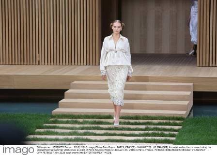 PARIS, FRANCE - JANUARY 26: (CHINA OUT) A model walks the runway during the Chanel Spring Summer 2016 show as part of Paris Fashion Week on January 26, 2016 in Paris, France.  CFP478736257