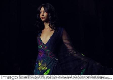 Paris Fashion Week - Julien Fournie Modenschau Julien Fournie Haute couture Fashion week paris printemps 2016, 644 cordon press Cordon Press  alfonsoxjimenezxvalero Julien Fournie Haute couture Fashion week paris printemps 2016