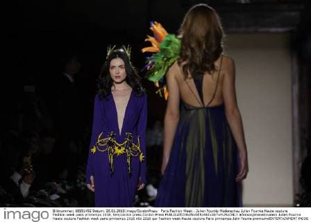 Paris Fashion Week - Julien Fournie Modenschau Julien Fournie Haute couture Fashion week paris printemps 2016, 644 cordon press Cordon Press  alfonsoxjimenezxvalero Julien Fournie Haute couture Fashion week paris printemps 2016
