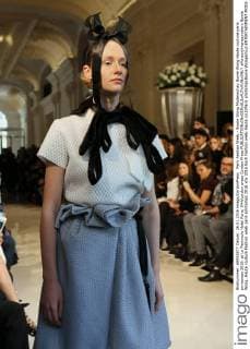 Paris Fashion Week - Bowie Wong Modenschau Bowie Wong Haute couture paris printemps 2016. at Le Peninsula Hotel Paris, 644 cordon press Cordon Press  alfonsoxjimenezxvalero Bowie Wong, Haute couture Fashion week paris printemps 2016
