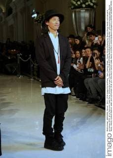 Paris Fashion Week - Bowie Wong Modenschau Bowie Wong Haute couture paris printemps 2016. at Le Peninsula Hotel Paris, 644 cordon press Cordon Press  alfonsoxjimenezxvalero Bowie Wong, Haute couture Fashion week paris printemps 2016