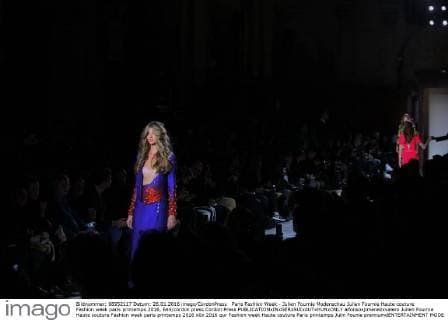 Paris Fashion Week - Julien Fournie Modenschau Julien Fournie Haute couture Fashion week paris printemps 2016, 644 cordon press Cordon Press  alfonsoxjimenezxvalero Julien Fournie Haute couture Fashion week paris printemps 2016